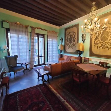 Luxury Apartment Near Rialto Bridge เวนิส ภายนอก รูปภาพ