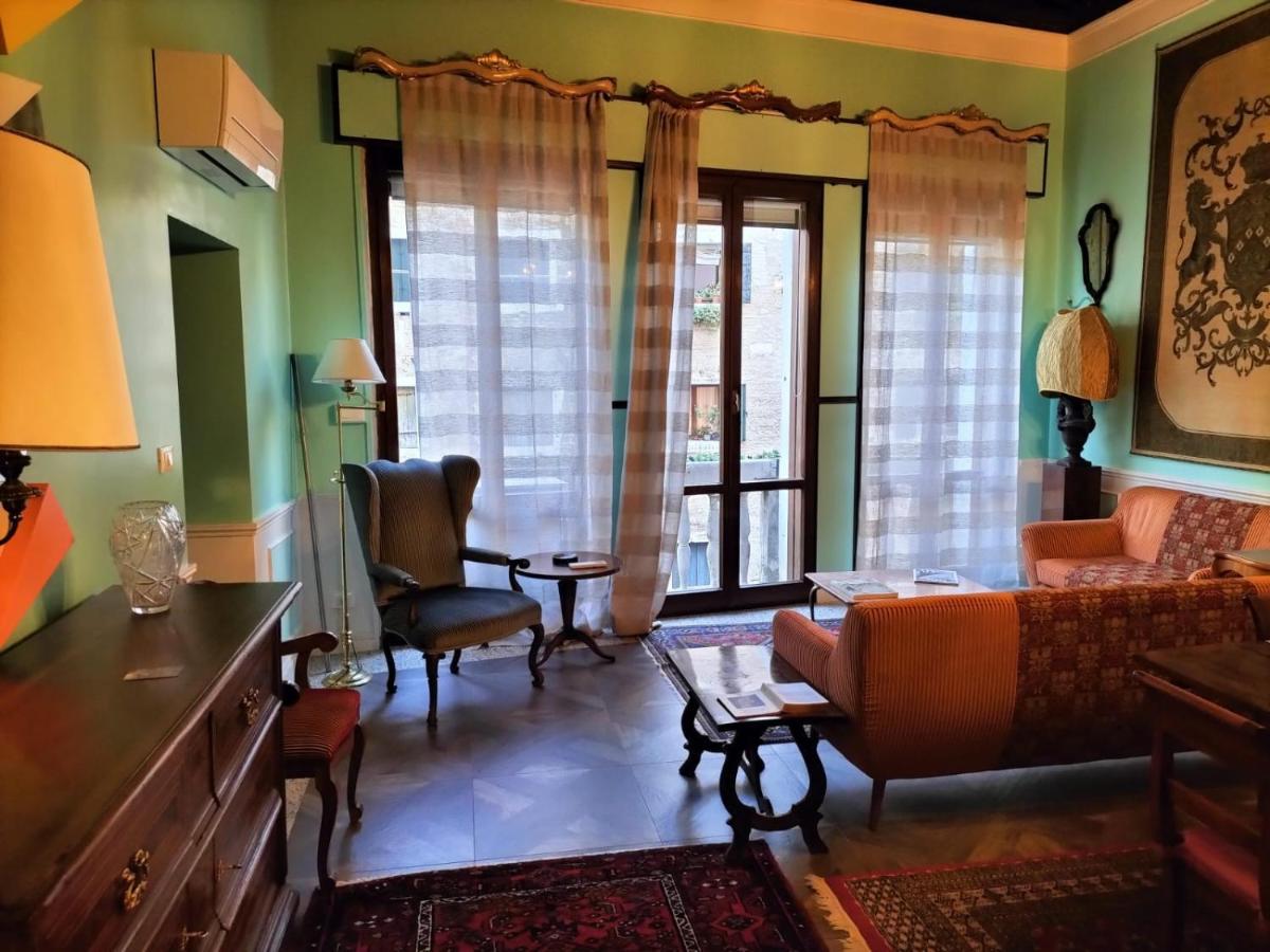 Luxury Apartment Near Rialto Bridge เวนิส ภายนอก รูปภาพ
