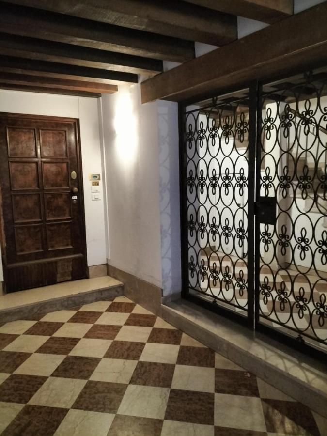 Luxury Apartment Near Rialto Bridge เวนิส ภายนอก รูปภาพ