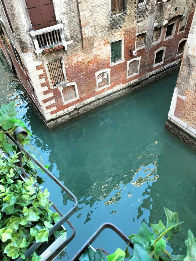 Luxury Apartment Near Rialto Bridge เวนิส ภายนอก รูปภาพ