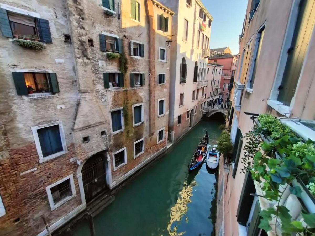 Luxury Apartment Near Rialto Bridge เวนิส ภายนอก รูปภาพ