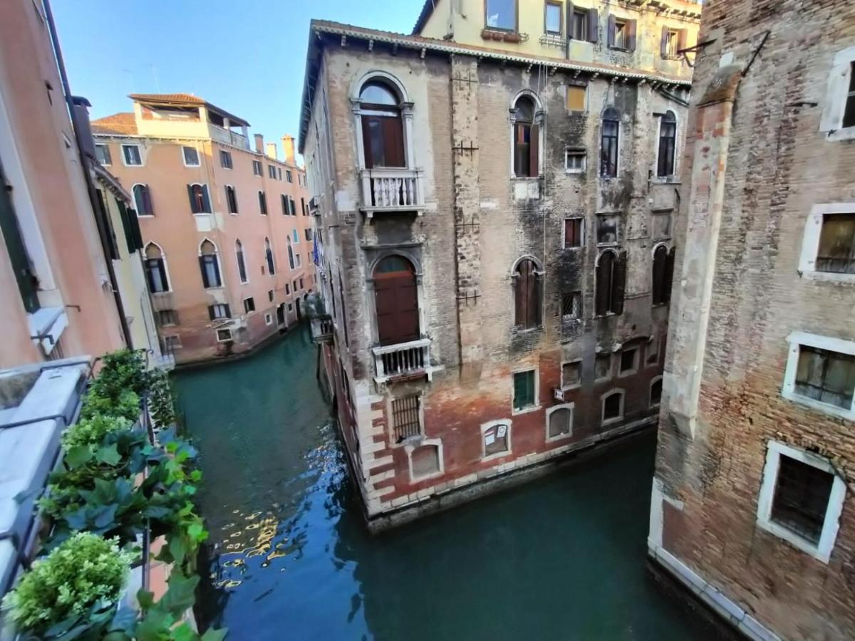 Luxury Apartment Near Rialto Bridge เวนิส ภายนอก รูปภาพ